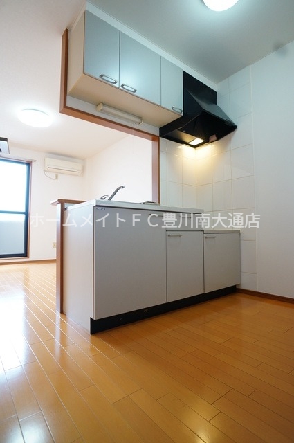 キッチン　同型別部屋写真