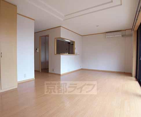 居室・リビング　日当たり良好なＬＤＫです。