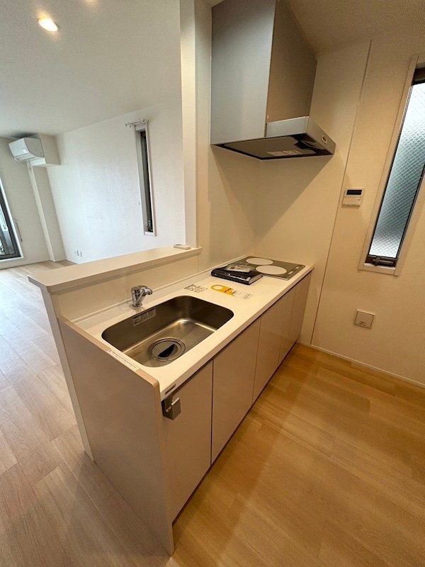 キッチン　使い勝手の良いシステムキッチン。毎日の料理をより快適に。