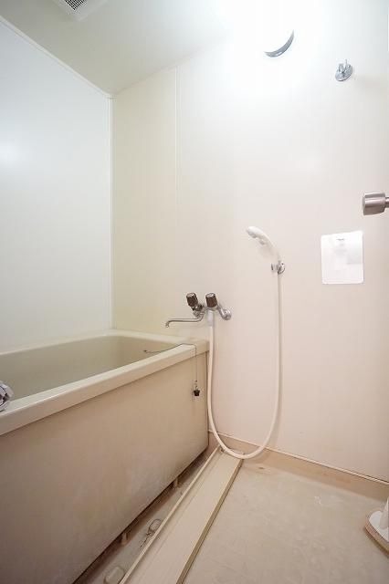 バス・シャワールーム　別号室