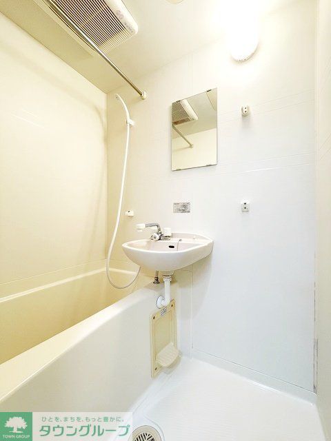 バス・シャワールーム　お問合せは(株)タウンハウジング赤坂店へ【03-5563-…