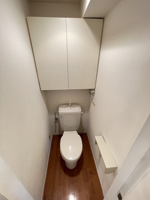 トイレ　別部屋参考写真です