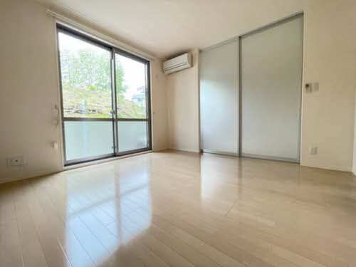 居室・リビング　居室