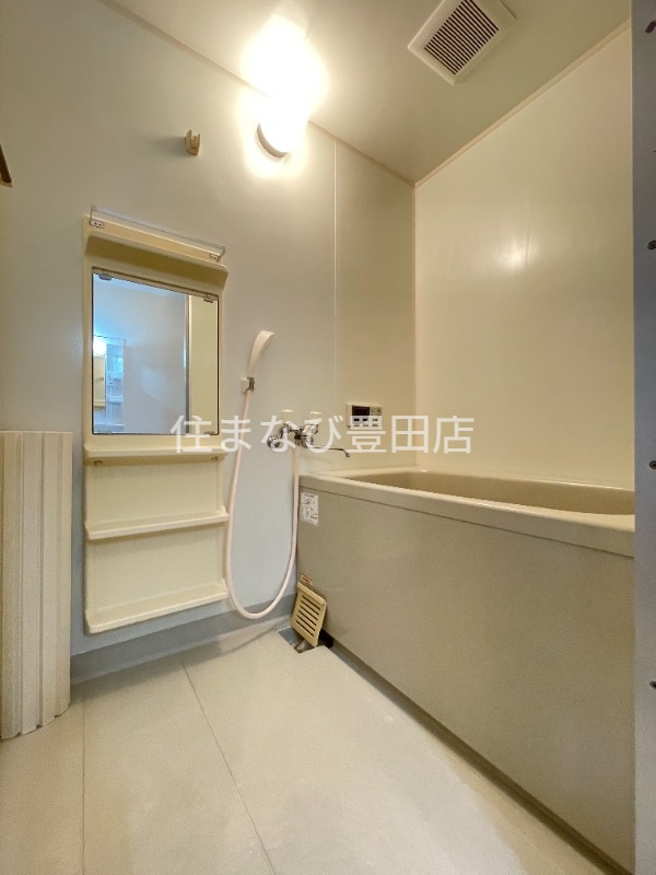 バス・シャワールーム　別部屋写真