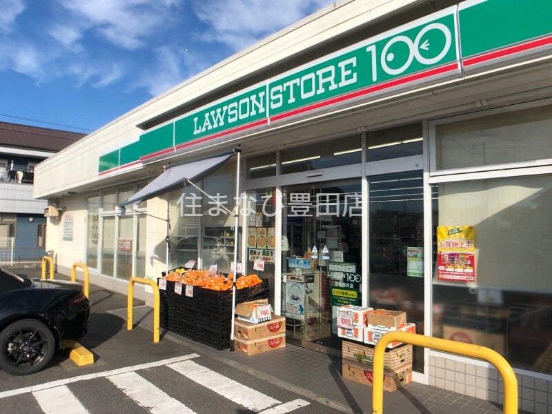 コンビニ　ローソンストア100安城桜井店（コンビニ）まで51m