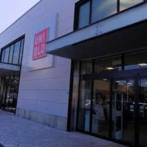 その他　ユニクロ　西脇店（その他）まで880m