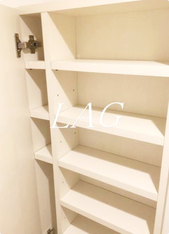 その他設備　キッチン下シューズボックスです。