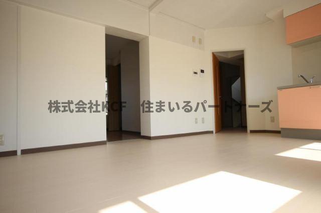 居室・リビング　居間です