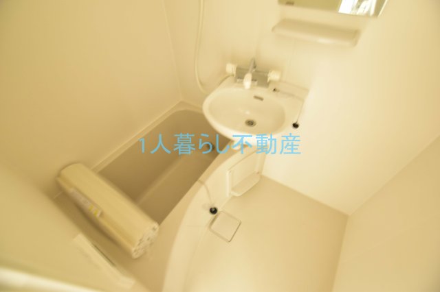 バス・シャワールーム　浴室です