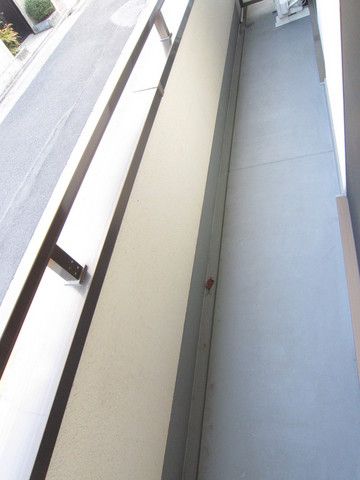 その他設備　バルコニー2部屋分です