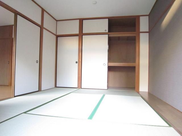 居室・リビング　和室6.3帖です