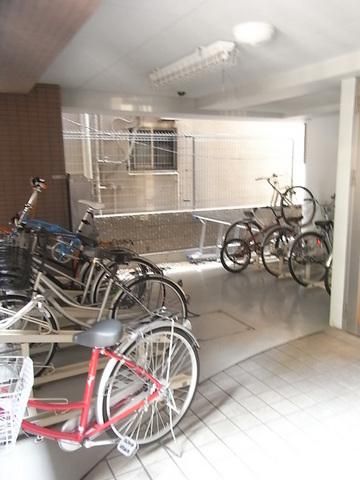 その他共有部分　自転車置き場