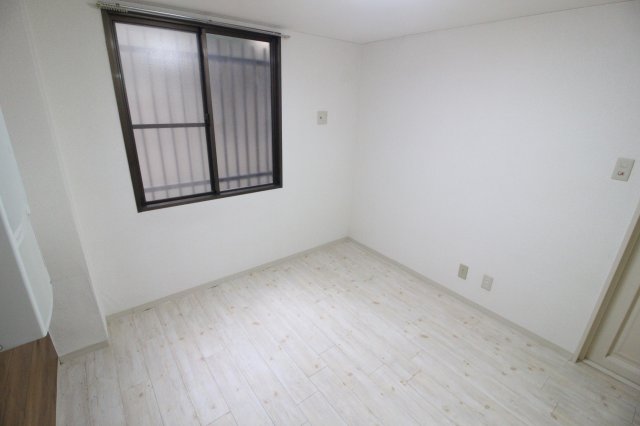 その他部屋・スペース　2面採光のお部屋ですよ♪