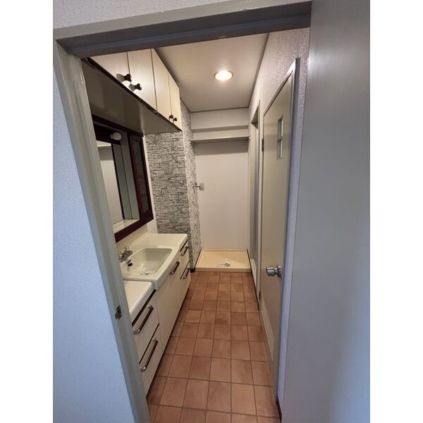 その他設備　洗濯機置場