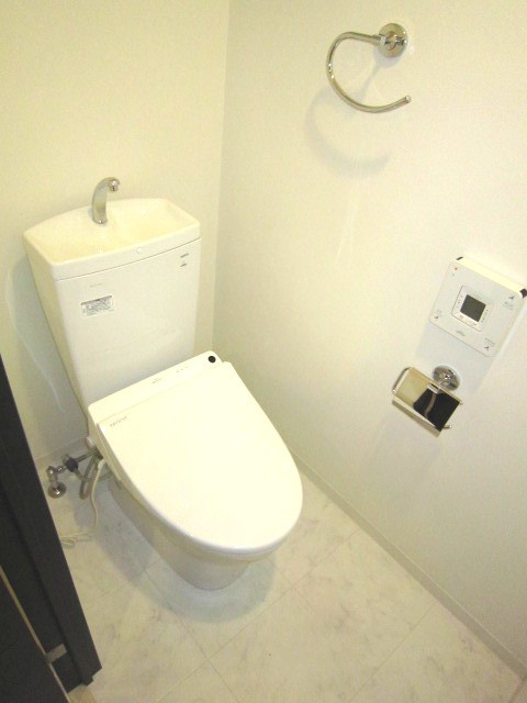 トイレ　参考写真です