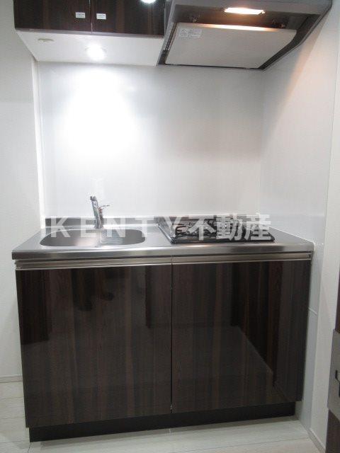 キッチン　コンパクトなキッチンで掃除もラクラク