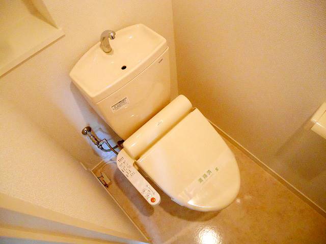 トイレ　シンプルで使いやすいトイレです