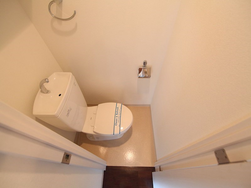 トイレ　トイレ　温水洗浄暖房便座取り付け可