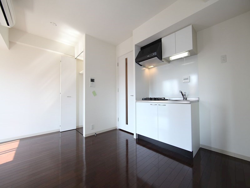 その他部屋・スペース　洋室8帖　クローゼット付（収納充実してます）