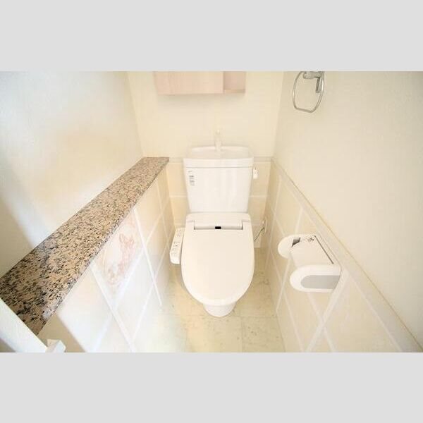 トイレ　※別室参考写真