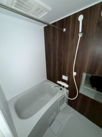 バス・シャワールーム　※同施工会社参考写真となります。