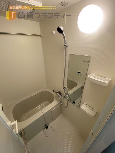 バス・シャワールーム　一日の疲れを癒してくれる憩いの場。