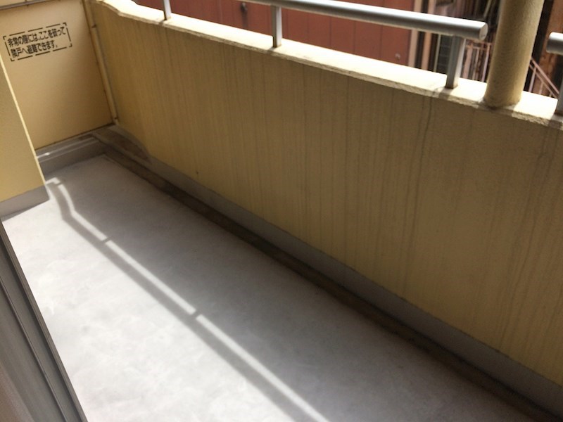 バルコニー