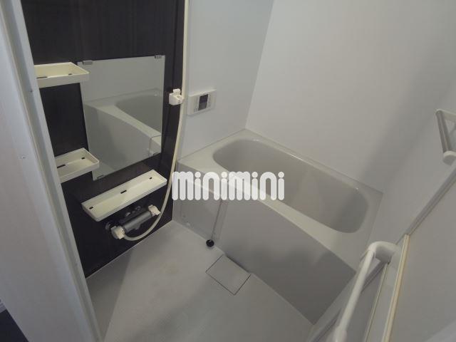 バス・シャワールーム　追い焚き機能バス