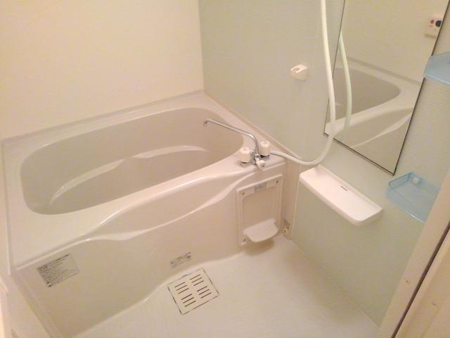 バス・シャワールーム　バスルーム