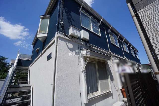 建物外観　新宿・渋谷へ乗り換えなし☆周辺は閑静な住宅街です♪
