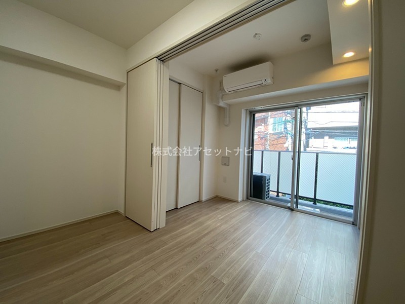 居室・リビング　別タイプのお部屋です