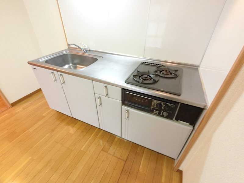 キッチン　※別号室の写真です