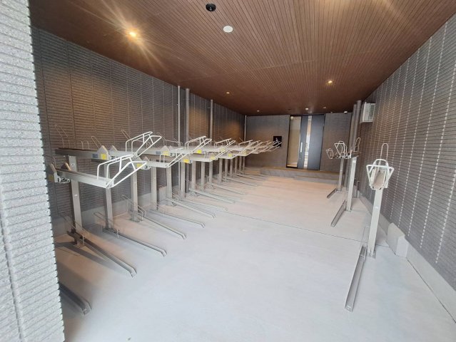 駐車場　駐輪場