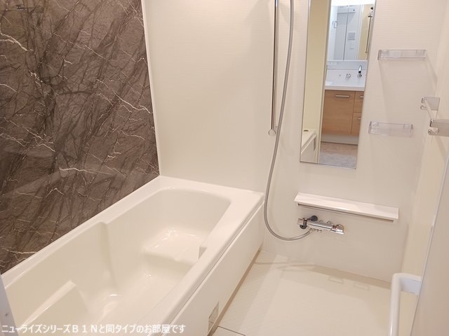 バス・シャワールーム　同仕様画像