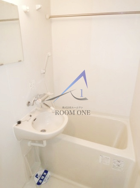 バス・シャワールーム　お風呂です。