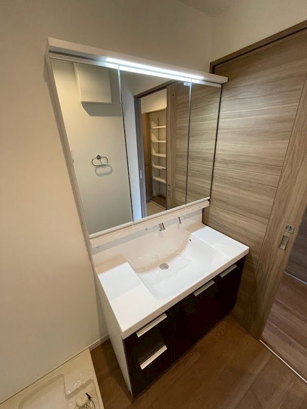 洗面設備　洗面所