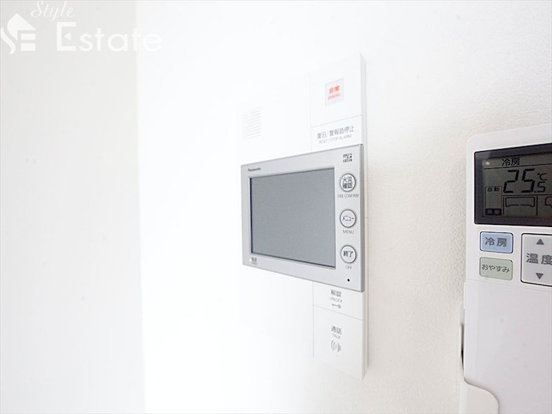 セキュリティ　モニター付きインターホン