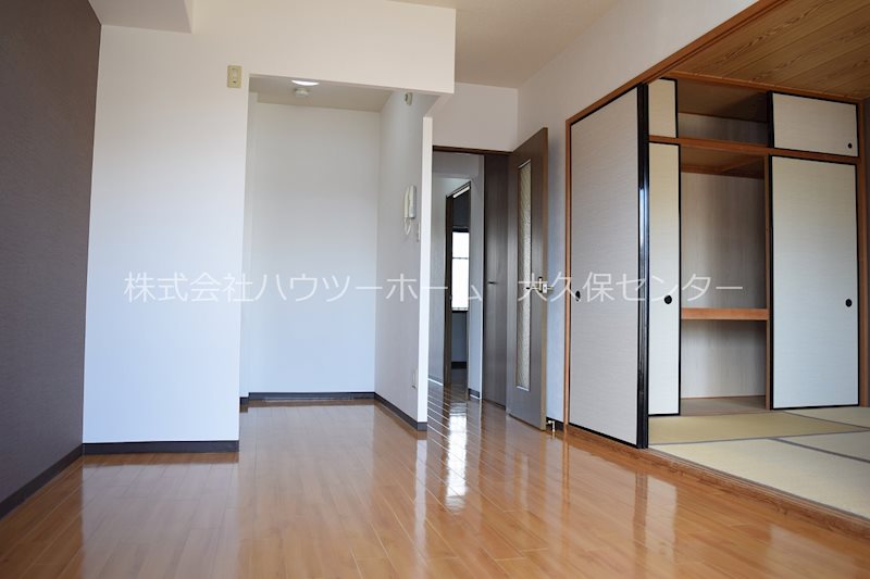 居室・リビング　リビング