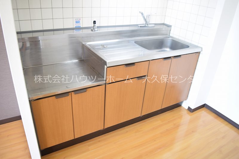 キッチン　2口コンロ設置可