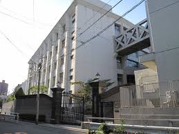 中学校　大阪市立天王寺中学校（中学校）まで203m
