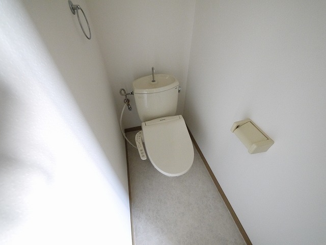 トイレ　トイレもきれいです