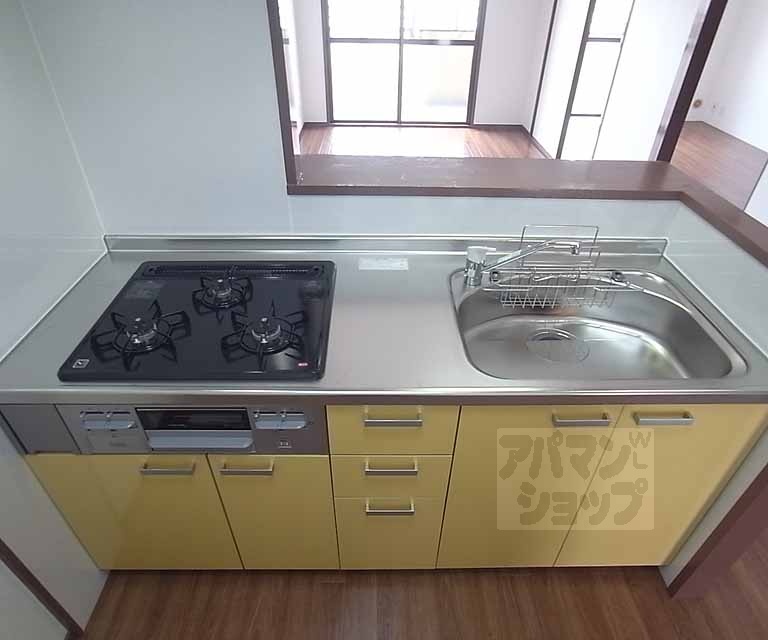 キッチン　システムキッチン装備