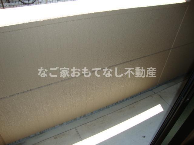 バルコニー　※写真は別号室