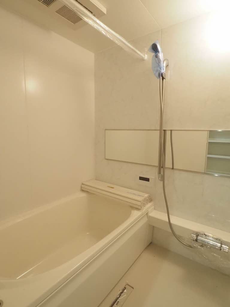 バス・シャワールーム　浴室