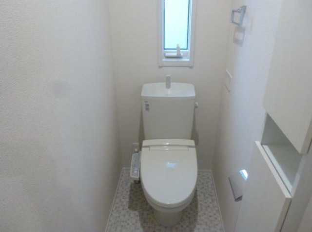 トイレ　ラシーネ荻窪