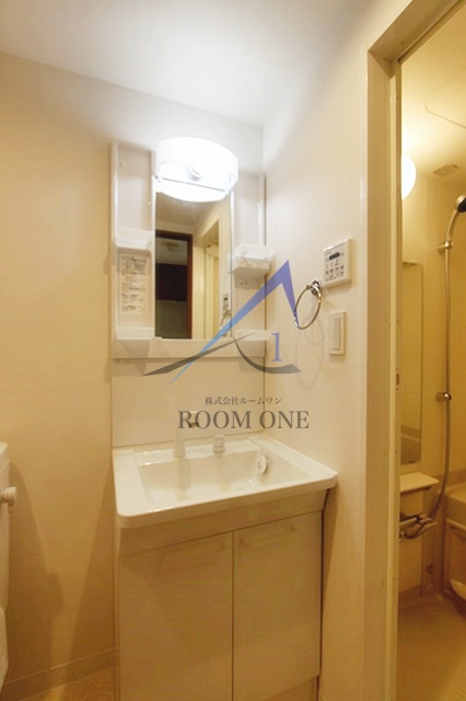 洗面設備　洗面台です。