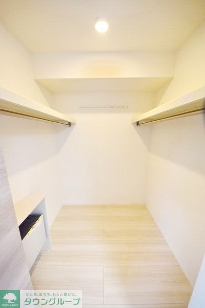 収納　※同建物の別部屋の写真になります。