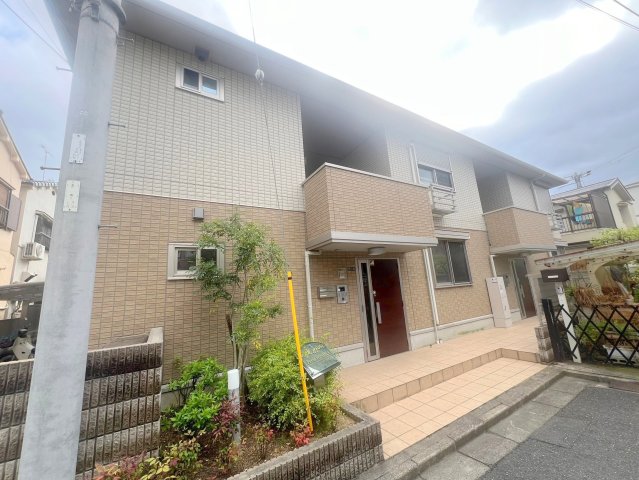 建物外観　綺麗な外観の素敵なお部屋があなたを待っています。