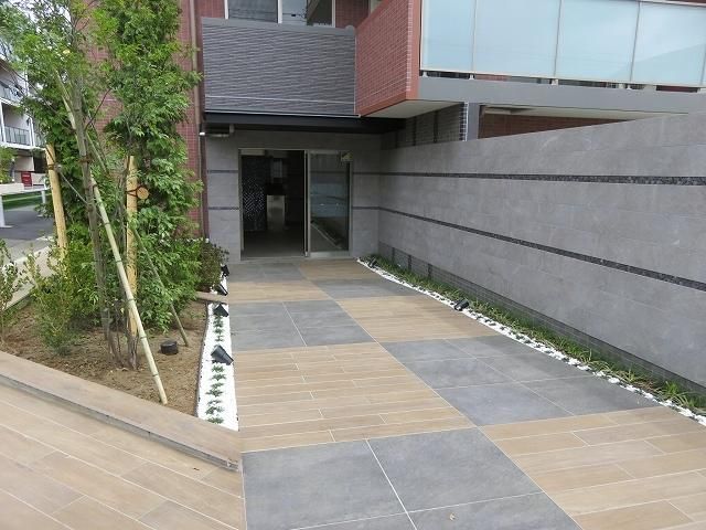 エントランス　★エントランス★