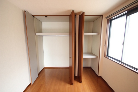 収納　※別部屋の写真です